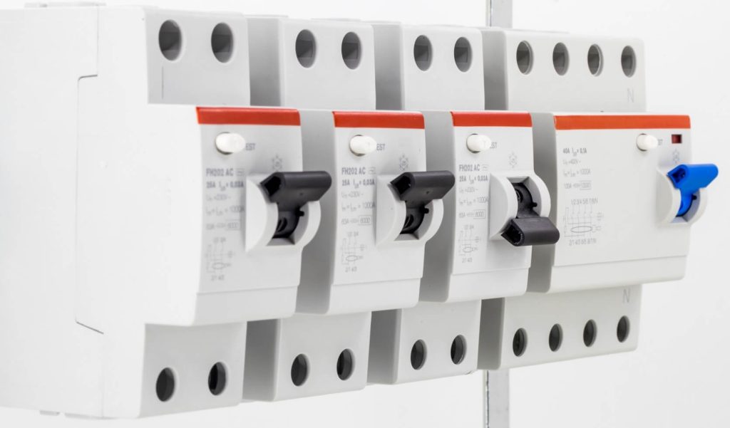 impianti elettrici di casa, interruttori differenziali